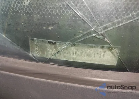 2001 Ford F-150 Lariat/Xl/Xlt z USA, uszkodzony, nr VIN 2FTRX17W41CA56147